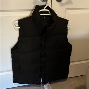 Black Women's Puffer Vest